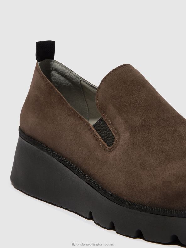 Women Fly London DK. TAUPE Slip-on Shoes PECE406 0B6X4667