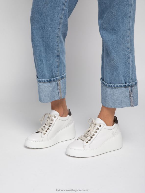 Women Fly London BRITO WHITE Lace-up Trainers DILE450 0B6X4768